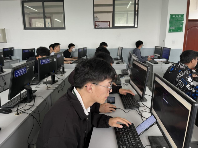 CAD制图竞赛 绘出你的精彩403.png