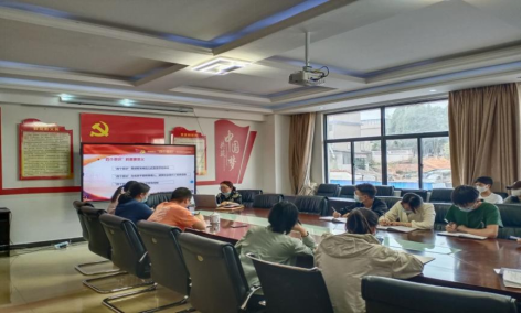 公路学院团课开讲397.png