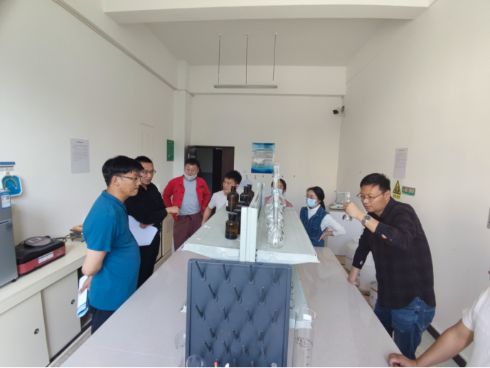 【新闻稿】公路学院开展实验室安全检查工作(2)617.png